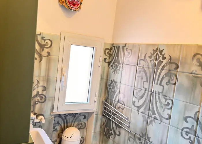 Sant'ugo Apartment *