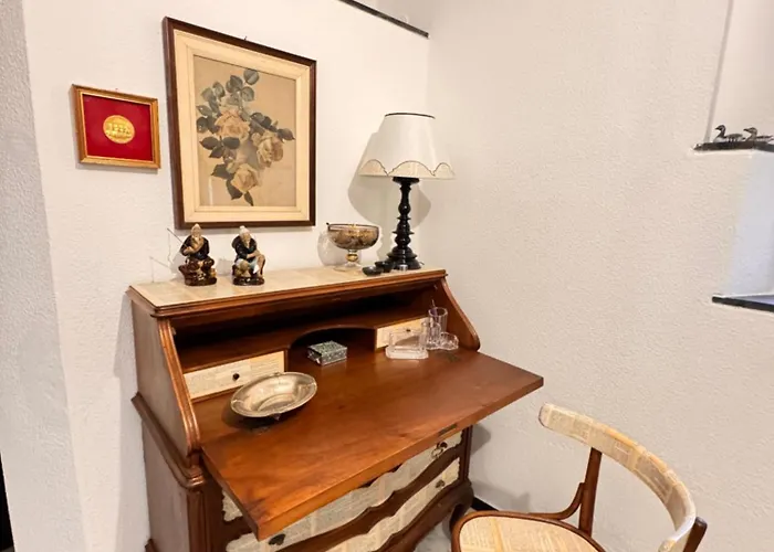 Sant'ugo Apartment *